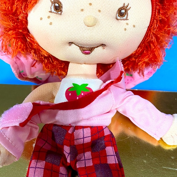 STRAWBERRY SHORTCAKE VTG 2003 RAG DOLL PLUSH REMOVABLE TOP EMBROIDERED FACE 10” - Picture 4 of 13